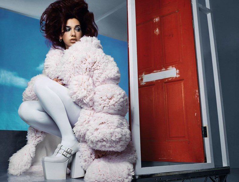 Dancing Queen: Η σούπερ σταρ Dua Lipa μιλάει αποκλειστικά στο ELLE - εικόνα 1