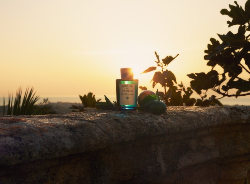 Αυτό το άρωμα εσπεριδοειδών "κλείνει" μέσα του όλη τη φρεσκάδα του καλοκαιριού - εικόνα 1