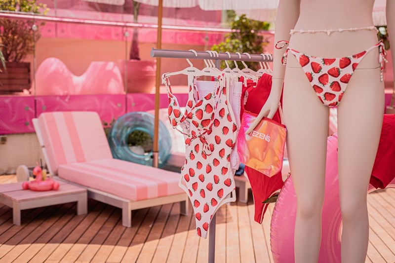 Exclusive sneak peek: Στην παρουσίαση της νέας συλλογής Tezenis βρήκαμε τα beachwear items που θα φοράμε όλο το καλοκαίρι - εικόνα 4