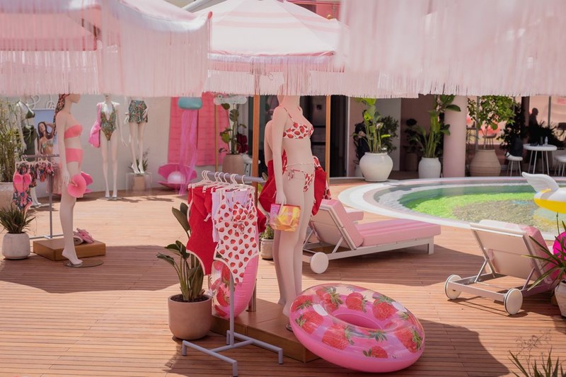 Exclusive sneak peek: Στην παρουσίαση της νέας συλλογής Tezenis βρήκαμε τα beachwear items που θα φοράμε όλο το καλοκαίρι - εικόνα 3