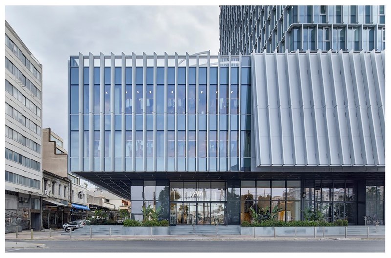 Zara: Το νέο flagship store στον Πύργο του Πειραιά προσφέρει μία ολοκληρωμένη εμπειρία shopping - εικόνα 1