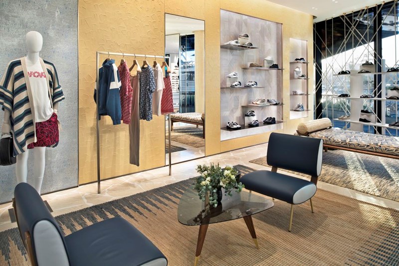 Η νέα επιβλητική luxury boutique Dior στην Astir Marina - εικόνα 6