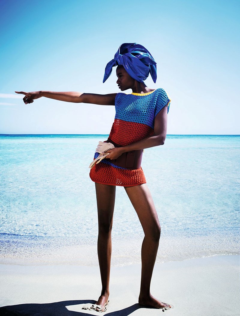 Under the sun: Τα outfits που θέλουμε να αντιγράψουμε στις καλοκαιρινές μας διακοπές - εικόνα 7