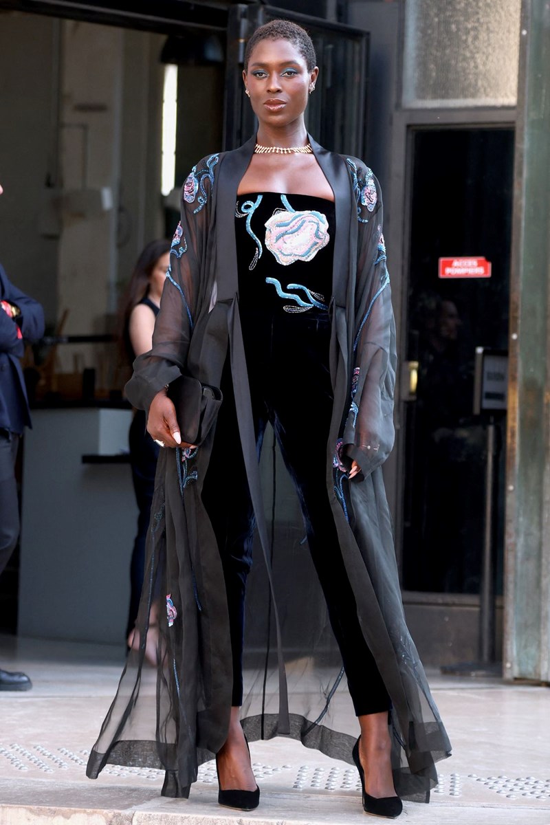 Εβδομάδα Μόδας Υψηλής Ραπτικής: Τα εντυπωσιακά front row στα couture σόου του Παρισιού - εικόνα 9