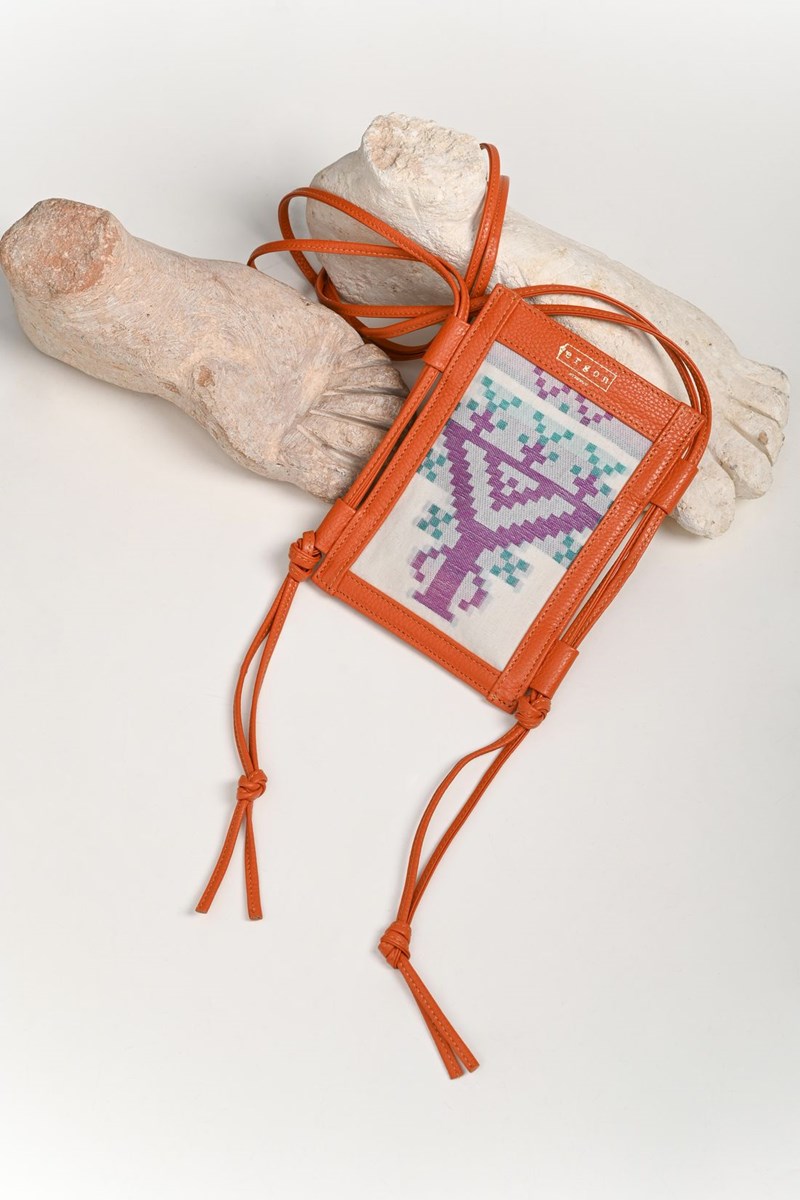 Core: Η νέα συλλογή της Ergon Mykonos είναι μια ωδή στον '80s μαξιμαλισμό - εικόνα 6