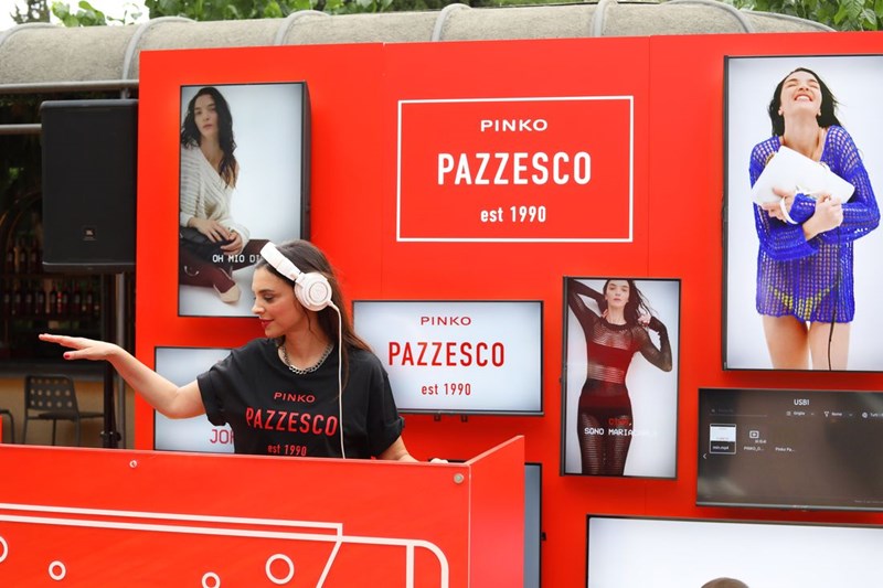 Η PINKO υποδέχτηκε το καλοκαίρι με ένα event αφιερωμένο στη φιλοσοφία του PINKO Pazzesco - εικόνα 4