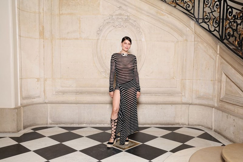 Εβδομάδα Μόδας Υψηλής Ραπτικής: Τα εντυπωσιακά front row στα couture σόου του Παρισιού - εικόνα 11