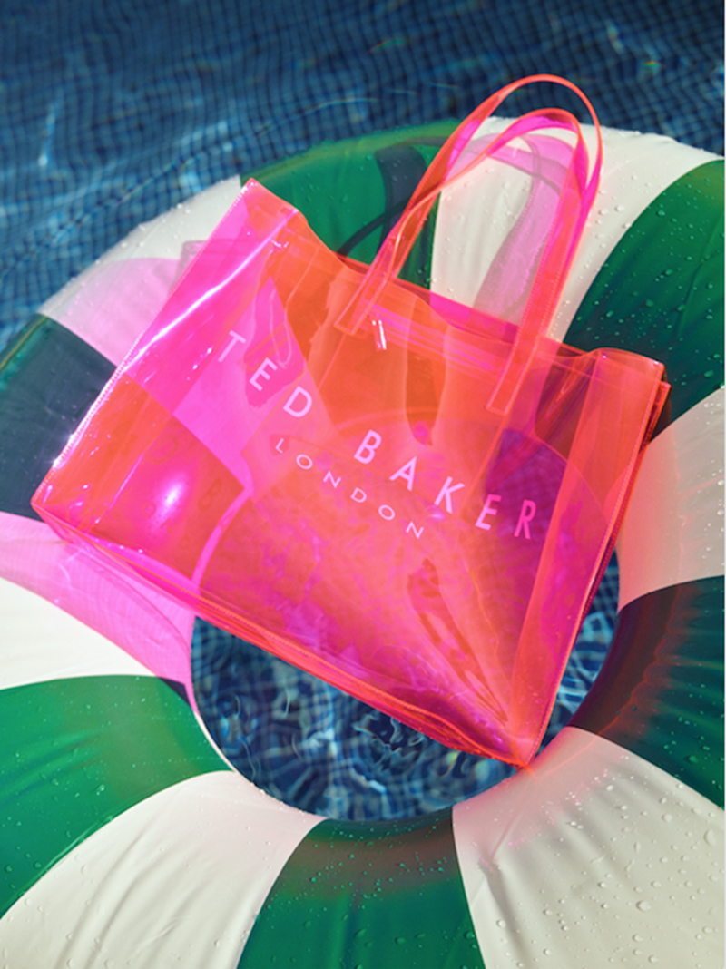 Ted Baker: Αυτό το καλοκαίρι ανακαλύπτουμε τη fun πλευρά της βρετανικής κληρονομιάς - εικόνα 2