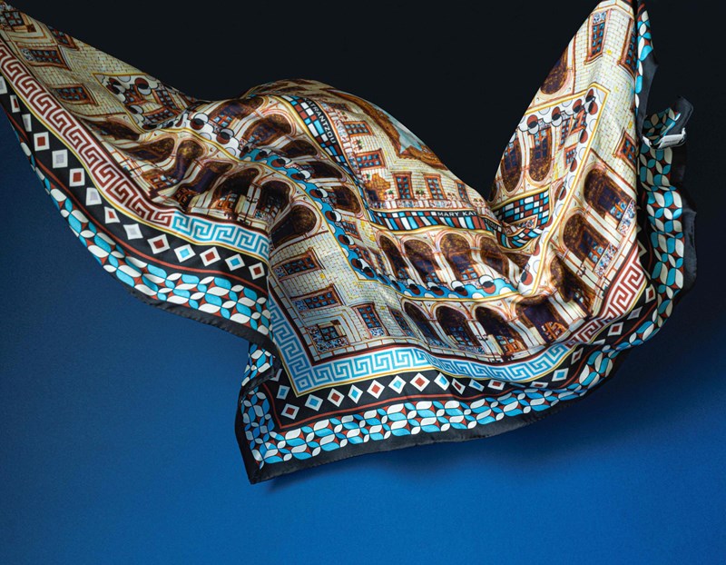 “The Always Grand Collection” με την υπογραφή των Mary Katrantzou, LALAoUNIS, Zeus+Δione - εικόνα 1