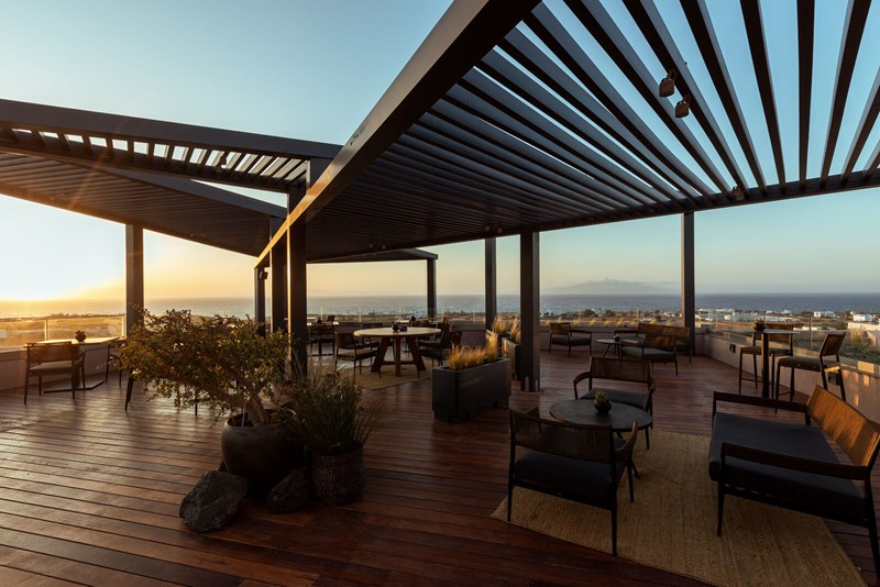 Η Domes έρχεται με νέο άνοιγμα στη Σαντορίνη - εικόνα 2