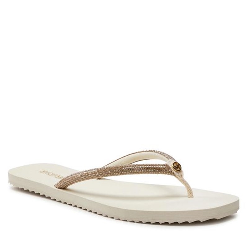 9 σαγιονάρες που δεν θα μετανιώσεις στιγμή που αγόρασες - εικόνα 7