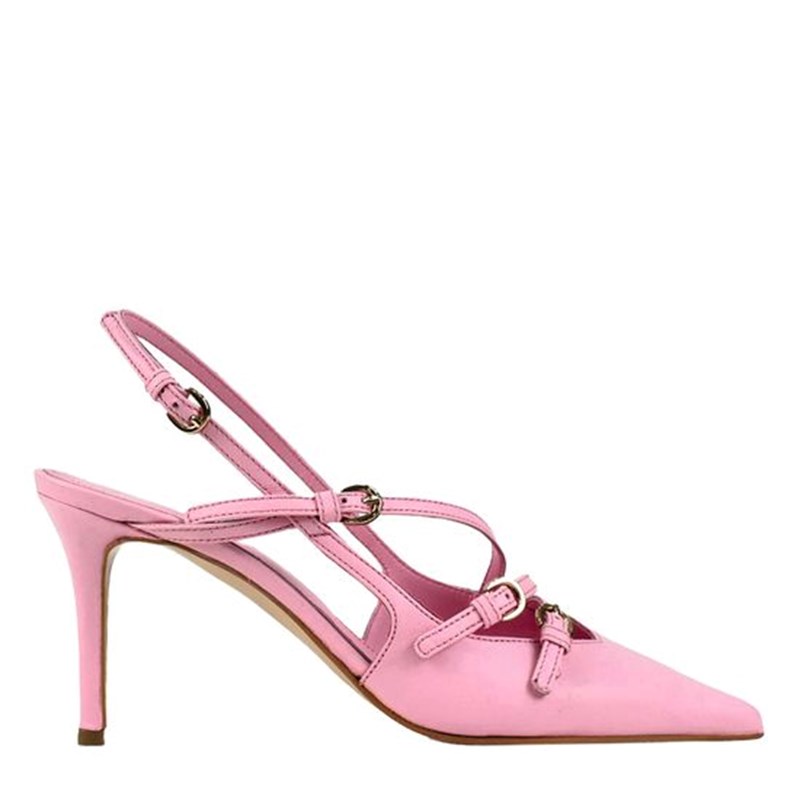 Τα φλοράλ κομμάτια που αξίζουν μία θέση στην καλοκαιρινή σου γκαρνταρόμπα - εικόνα 14