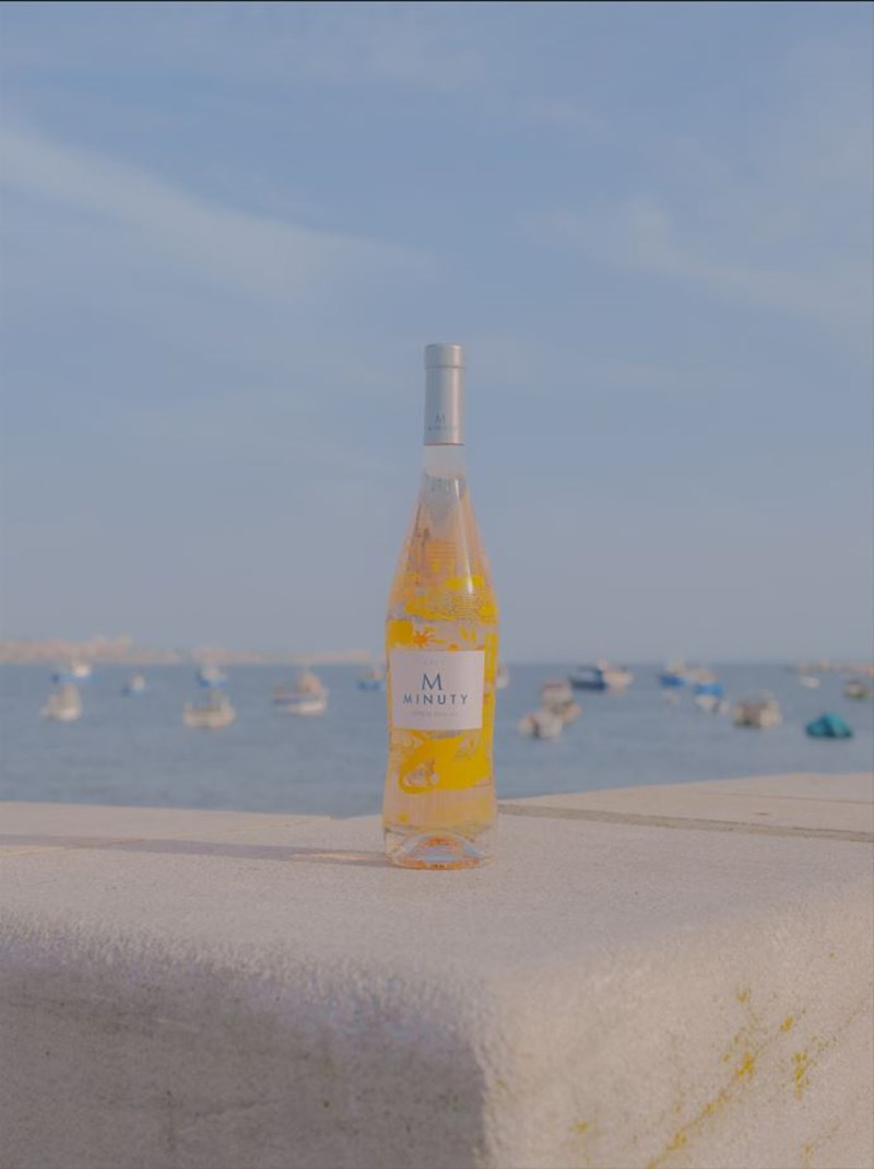 Minuty M x Henriette Arcelin: Μία συλλεκτική φιάλη γεμάτη ιστορία και λαμπερό ήλιο από την Προβηγκία - εικόνα 1
