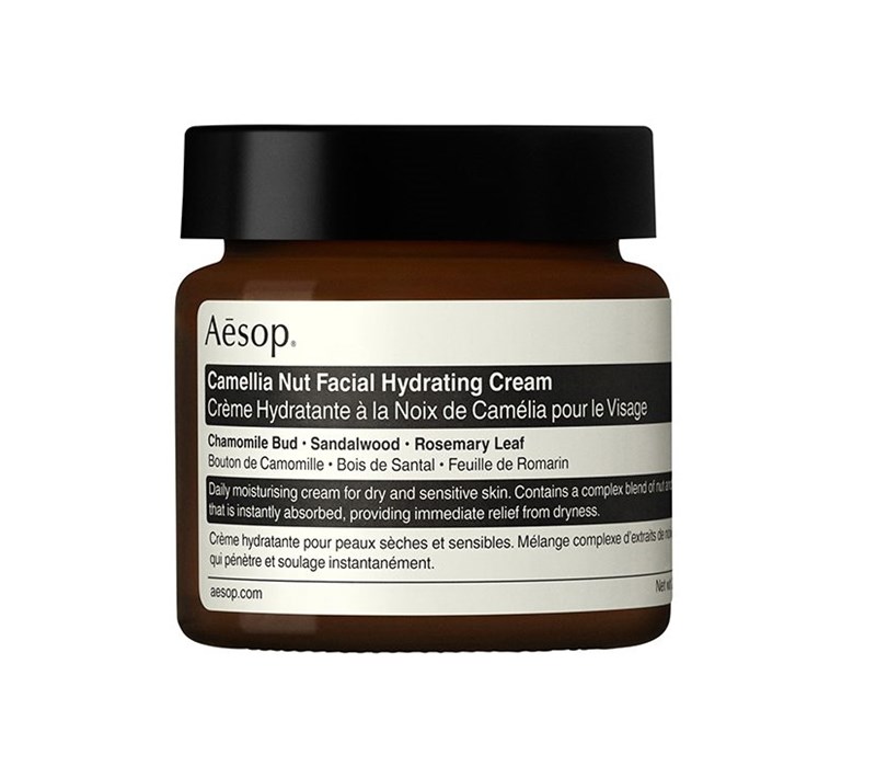 7 προϊόντα ομορφιάς που βάζουν την ολάνθιστη καμέλια στη beauty routine μας - εικόνα 7