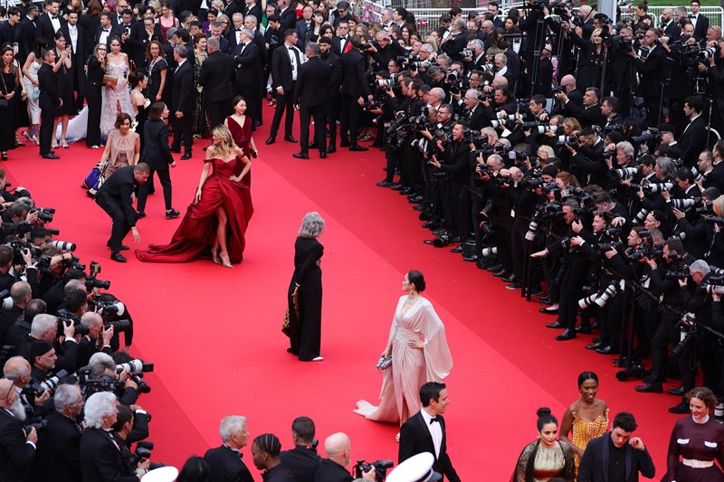 Η κορυφαία σταρ Jane Fonda, μίλησε στη Δούκισσα Νομικού για τη γυναικεία ενδυνάμωση και την ομορφιά. - εικόνα 2