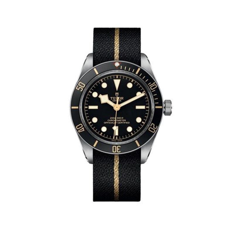 Stripes everywhere: 10 ριγέ items που είναι ιδανικά για τις διακοπές σου - εικόνα 10