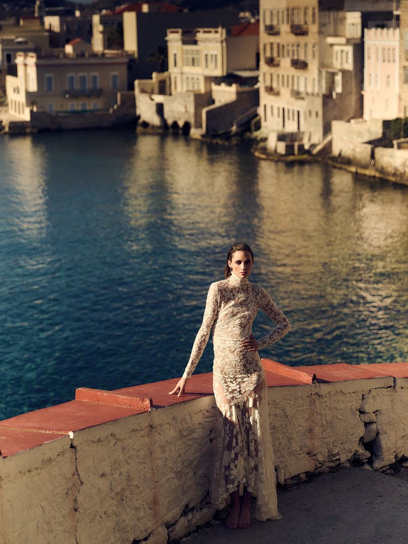 Τα ονειρικά σύνολα που θα φορέσουμε στα πιο όμορφα ελληνικά νησιά - εικόνα 1