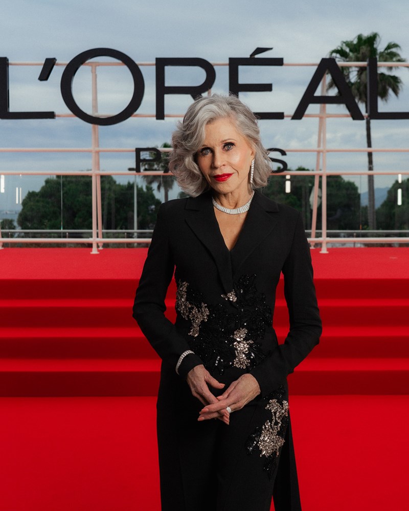 Η κορυφαία σταρ Jane Fonda, μίλησε στη Δούκισσα Νομικού για τη γυναικεία ενδυνάμωση και την ομορφιά. - εικόνα 1