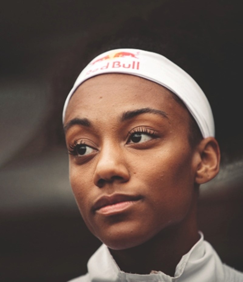 Ολυμπιακοί Αγώνες 2024: Οι αθλήτριες που τρέχοντας στα κουλουάρ του στίβου, εμπνέουν τις γυναίκες - εικόνα 7