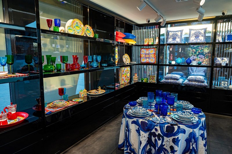 Dolce&Gabbana Casa: Το θρυλικό brand φέρνει την Ιταλική φινέτσα και το άψογο design στον σπίτι μας - εικόνα 3