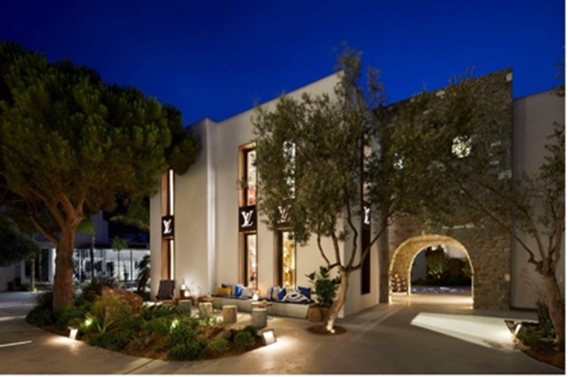 Louis Vuitton: Εγκαίνια για τα τρία pop-up stores στη Μύκονο - εικόνα 2