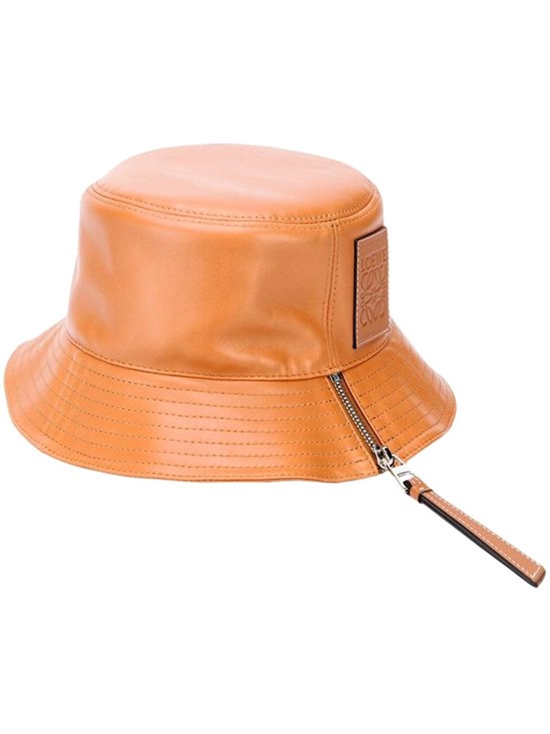 Τα bucket καπέλα και τα γυαλιά ηλίου που θα αναβαθμίσουν το beachwear look σου - εικόνα 7