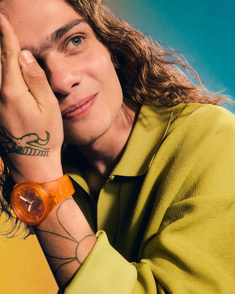 Colors of Joy: Η νέα συλλογή της Swatch θα συνοδεύσει με bold vibes το φετινό καλοκαίρι - εικόνα 1
