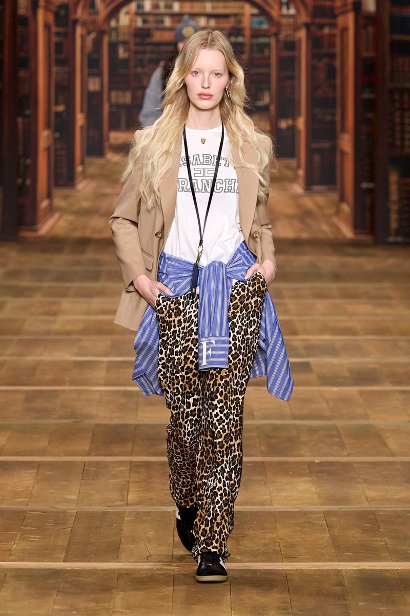 Λεοπάρ: Πώς θα φορέσεις έξυπνα το hot print το φθινόπωρο - εικόνα 3