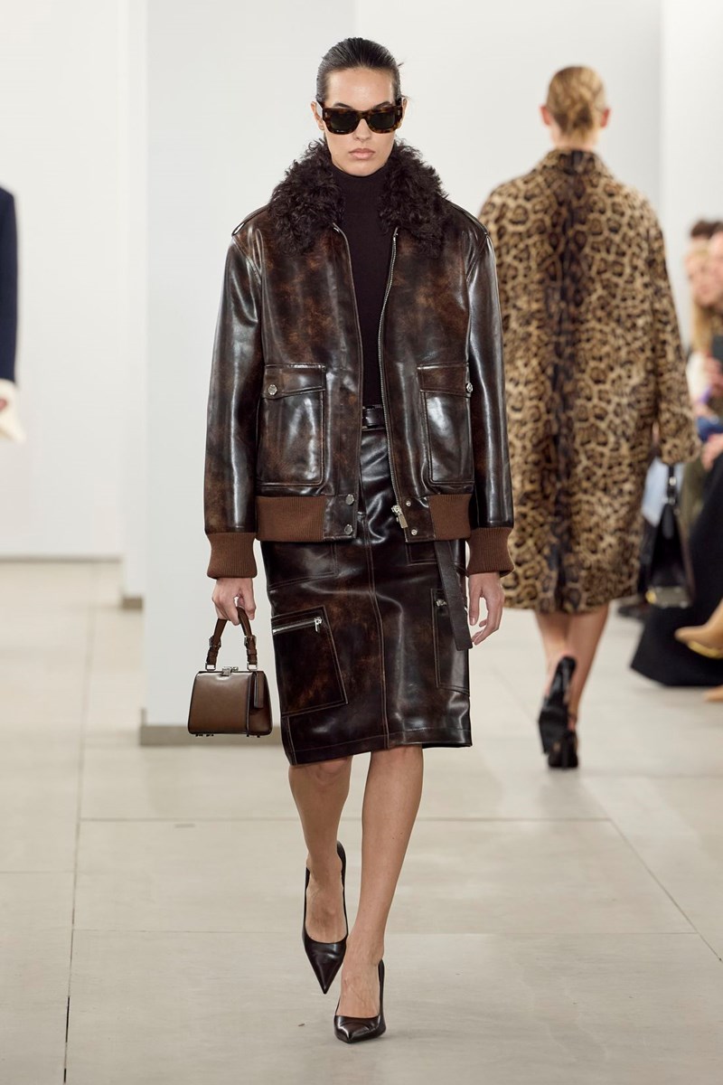 Αυτές είναι οι αποχρώσεις που θα κυριαρχήσουν στα looks του φθινοπώρου - εικόνα 11