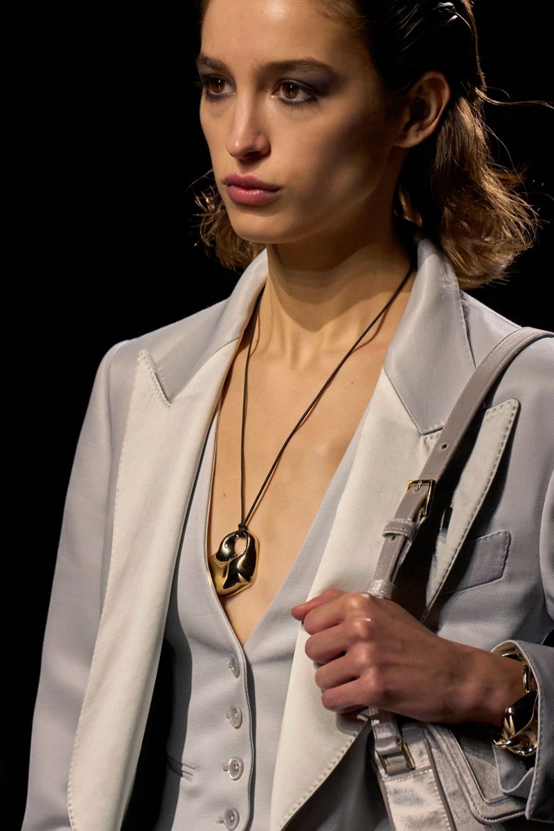 5 τάσεις στα κοσμήματα που θα βλέπουμε παντού το φθινόπωρο - εικόνα 2