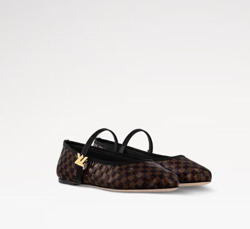 Attention shoe lovers: 8 μπαλαρίνες για να υποδεχθείς το φθινόπωρο με ασυναγώνιστο στιλ - εικόνα 8