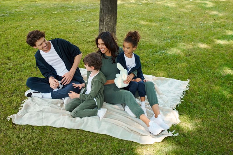 "Back in town": Σε αυτή τη συλλογή βρήκαμε τα outfits που θα συνοδεύσουν τις πιο χαλαρές ώρες της μέρας μας - εικόνα 4