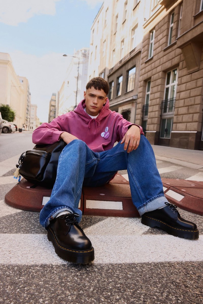 We are back! H νέα καμπάνια epapoutsia.gr προετοιμάζει τα πιο κουλ "Back to School" outfits - εικόνα 4