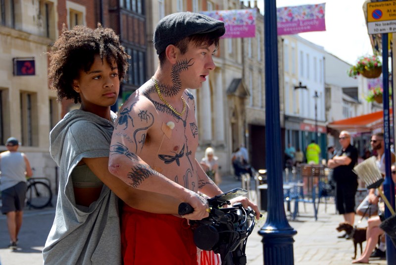 Νύχτες Πρεμιέρας: Ο οδηγός επιβίωσης του ELLE - εικόνα 2