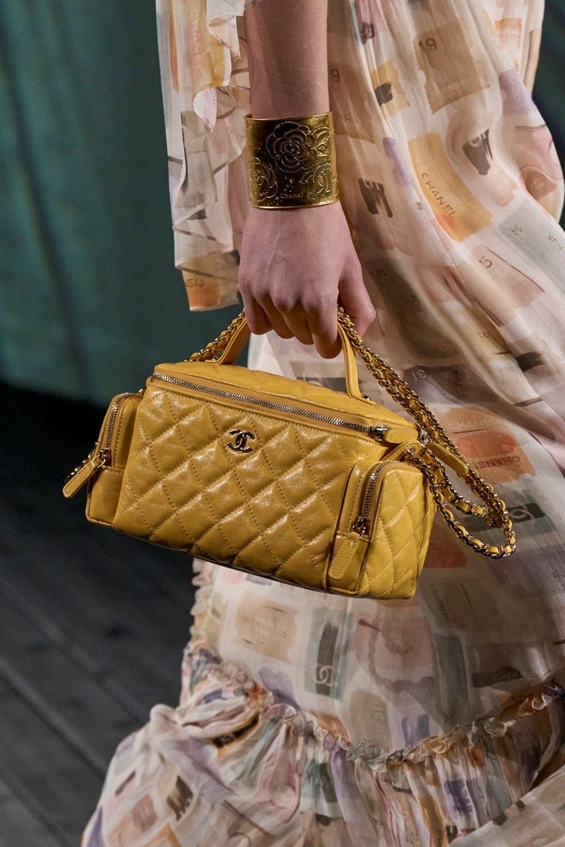 Vanity bag: Η τσάντα που θα κάνουμε τα πάντα για να αποκτήσουμε το φθινοπώρο - εικόνα 1