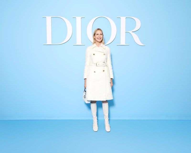 Dior SS25: Η επιβλητική ισχύς της σύγχρονης θηλυκότητας - εικόνα 27