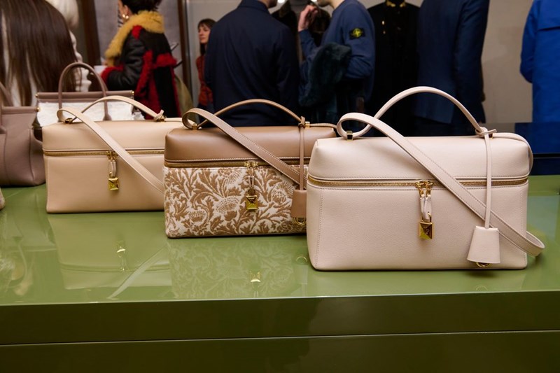 Vanity bag: Η τσάντα που θα κάνουμε τα πάντα για να αποκτήσουμε το φθινοπώρο - εικόνα 3