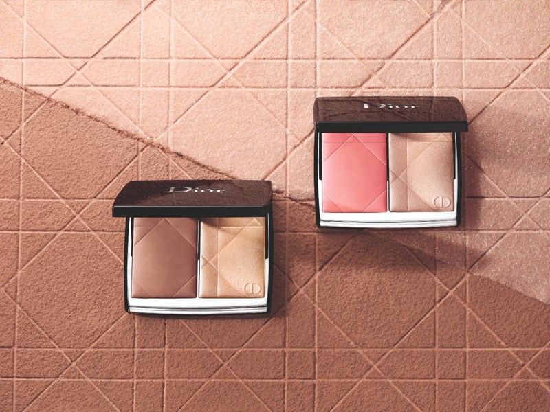 Αυτή η παλέτα ρουζ αντλεί έμπνευση από την υψηλή ραπτική - εικόνα 1