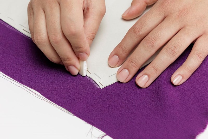 Made in Prada - Fragments of Romance: Η δεξιοτεχνία σε όλο της το μεγαλείο - εικόνα 2