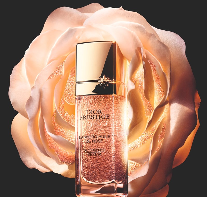 Πώς ένας πολυτελής ορός με τριαντάφυλλο δρα στην ανανέωση της επιδερμίδας μας - εικόνα 4