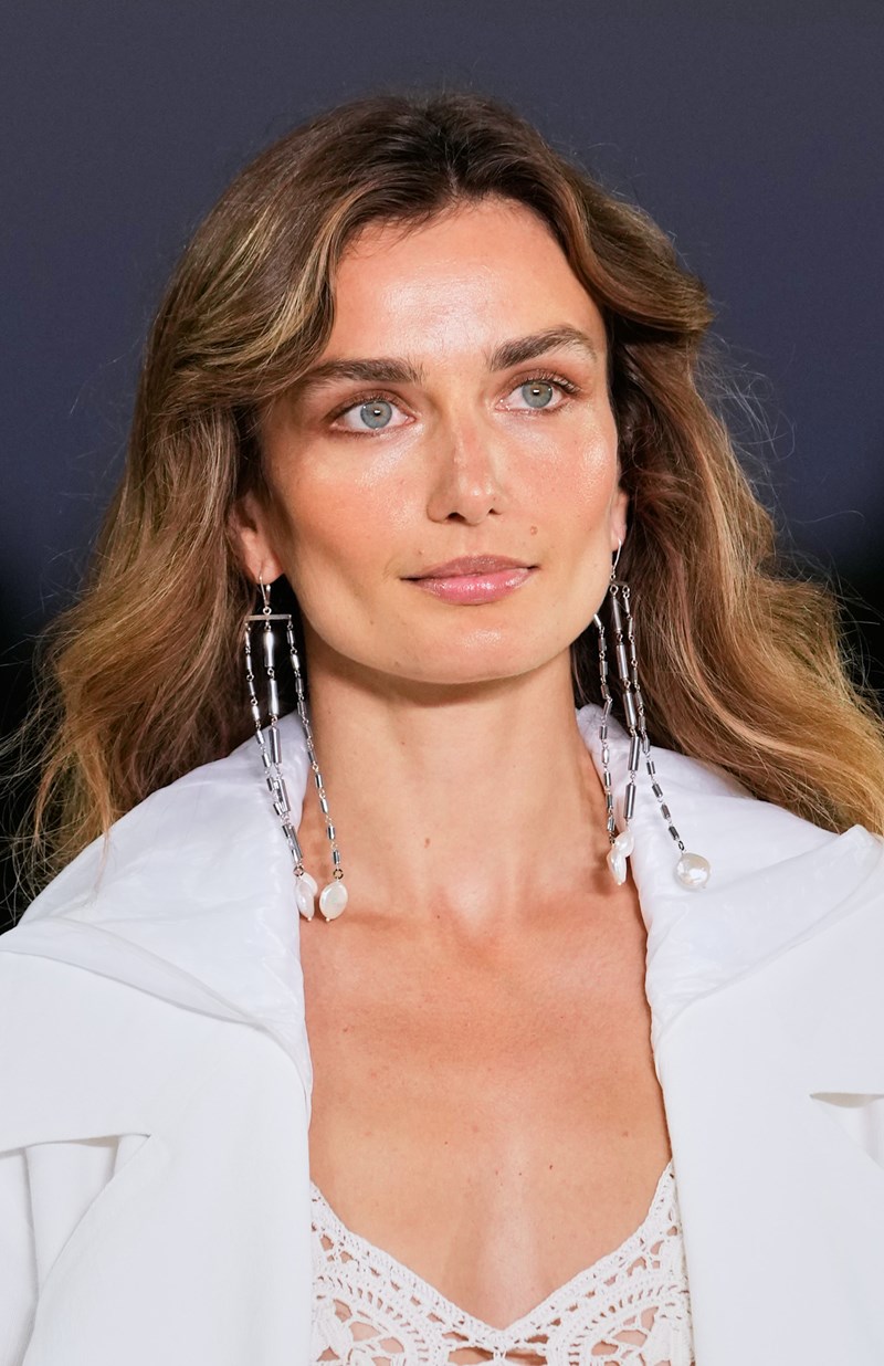5 beauty τάσεις που εντοπίσαμε στην Εβδομάδα Μόδας της Νέας Υόρκης SS25 - εικόνα 2