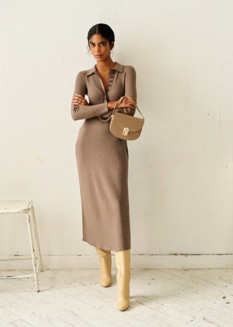 Βρήκαμε το φόρεμα που θα γίνει η "στολή του φθινοπώρου" (και του χειμώνα) - εικόνα 1