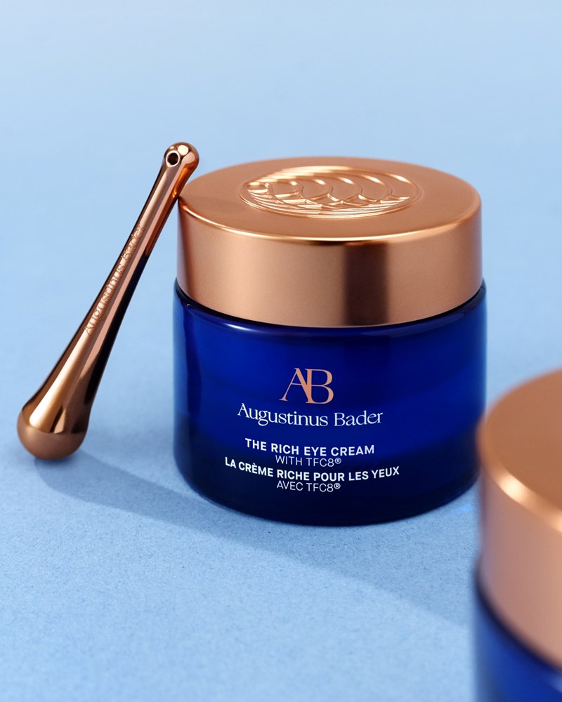 Η κρέμα που προσφέρει βαθιά θρέψη, ανόρθωση και σύσφιξη της περιοχής των ματιών - εικόνα 1