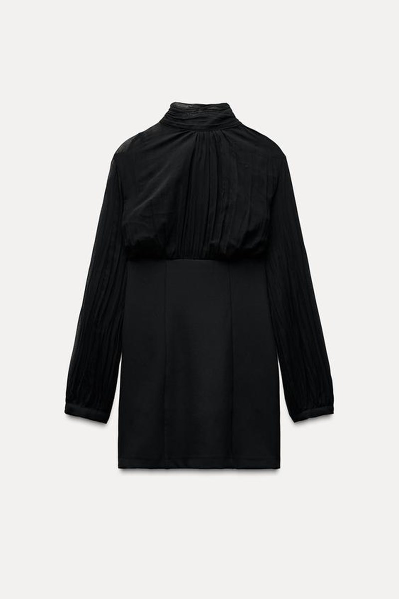 Βρήκαμε το φόρεμα που θα φοράς σε όλα τα events του χειμώνα - εικόνα 3