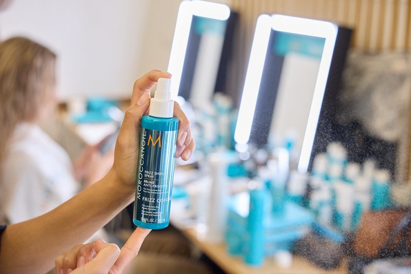 Stella McCartney: Ξέρουμε ακριβώς πώς θα δημιουργήσεις τα chic χτενίσματα που είδαμε στο show - εικόνα 5