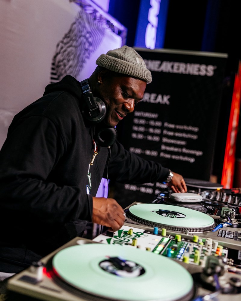 Ένα τριήμερο γεμάτο μουσική και δράσεις στο Sneakerness Athens - εικόνα 2