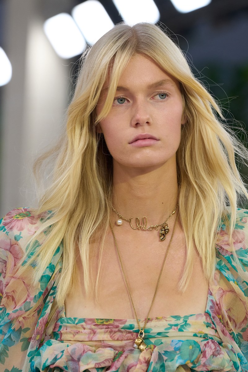 Ξηρά μαλλιά