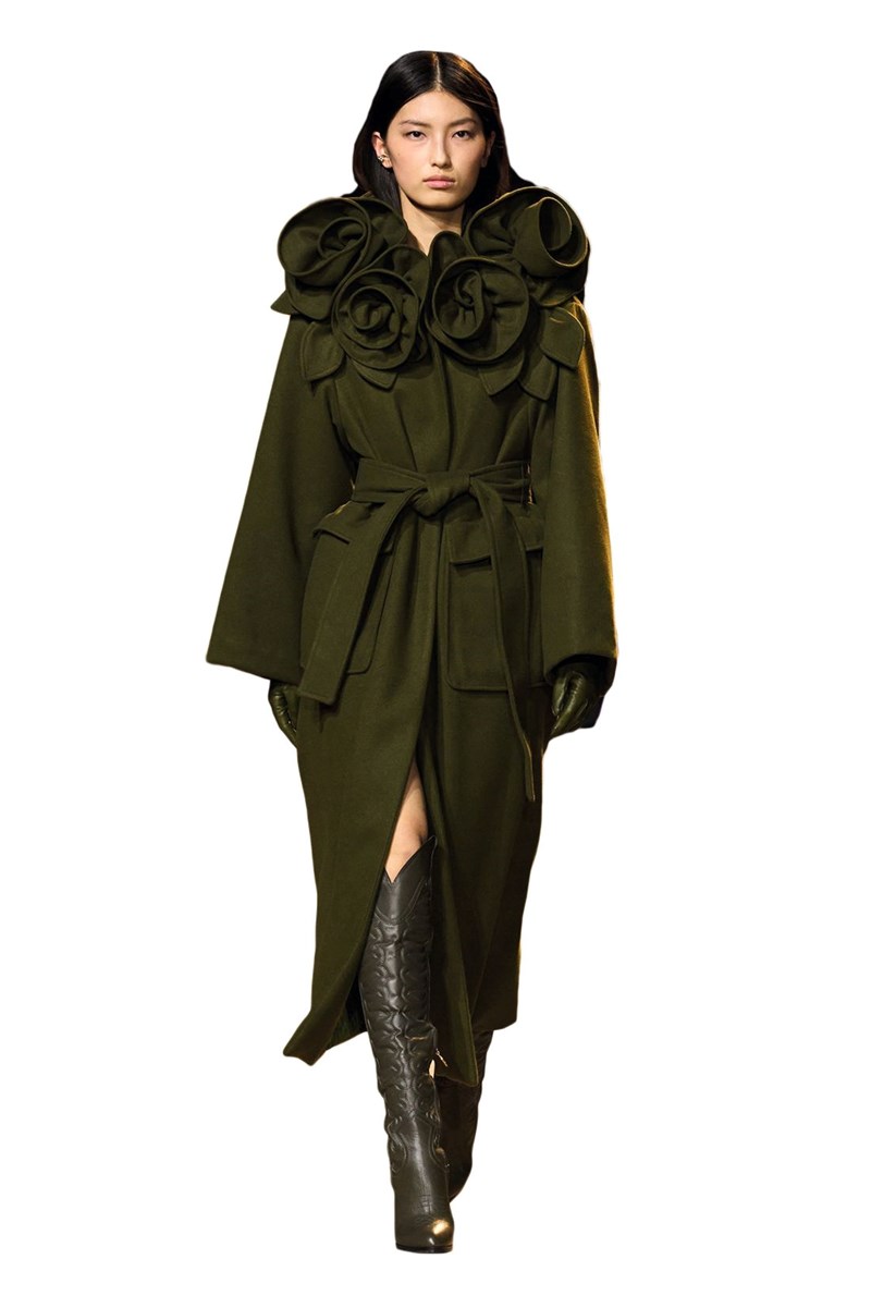 Olive Oasis: Αυτή είναι η πιο elegant απόχρωση για τον χειμώνα - εικόνα 7