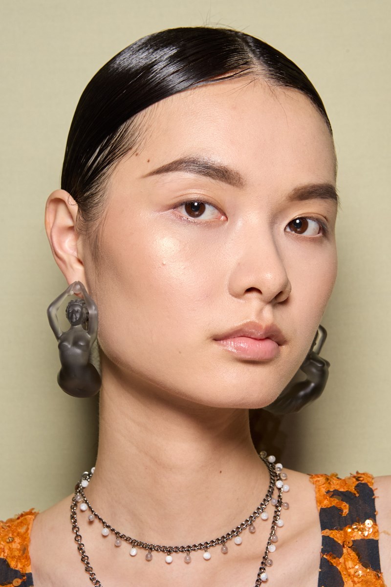 Natural beauty: Το φυσικό μακιγιάζ είναι must και αυτές οι εμφανίσεις στα catwalks το επιβεβαιώνουν - εικόνα 2