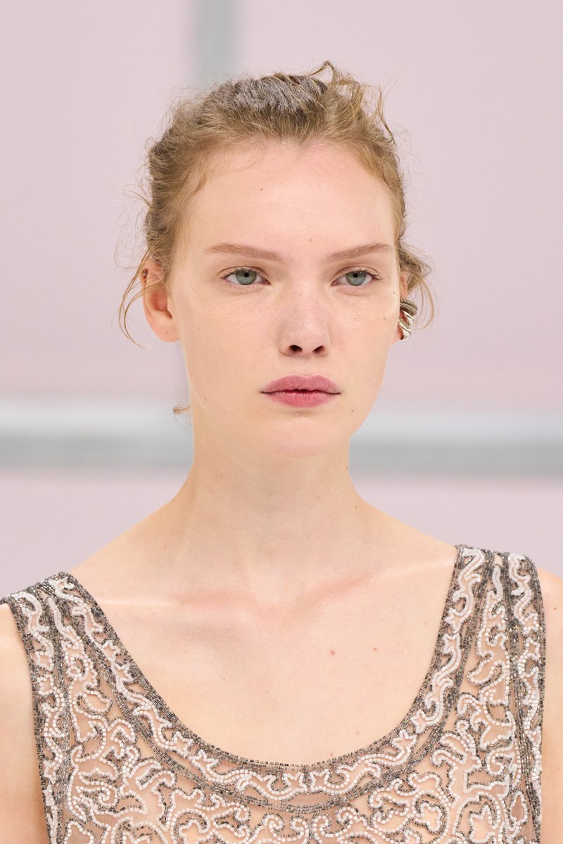 Natural beauty: Το φυσικό μακιγιάζ είναι must και αυτές οι εμφανίσεις στα catwalks το επιβεβαιώνουν - εικόνα 3